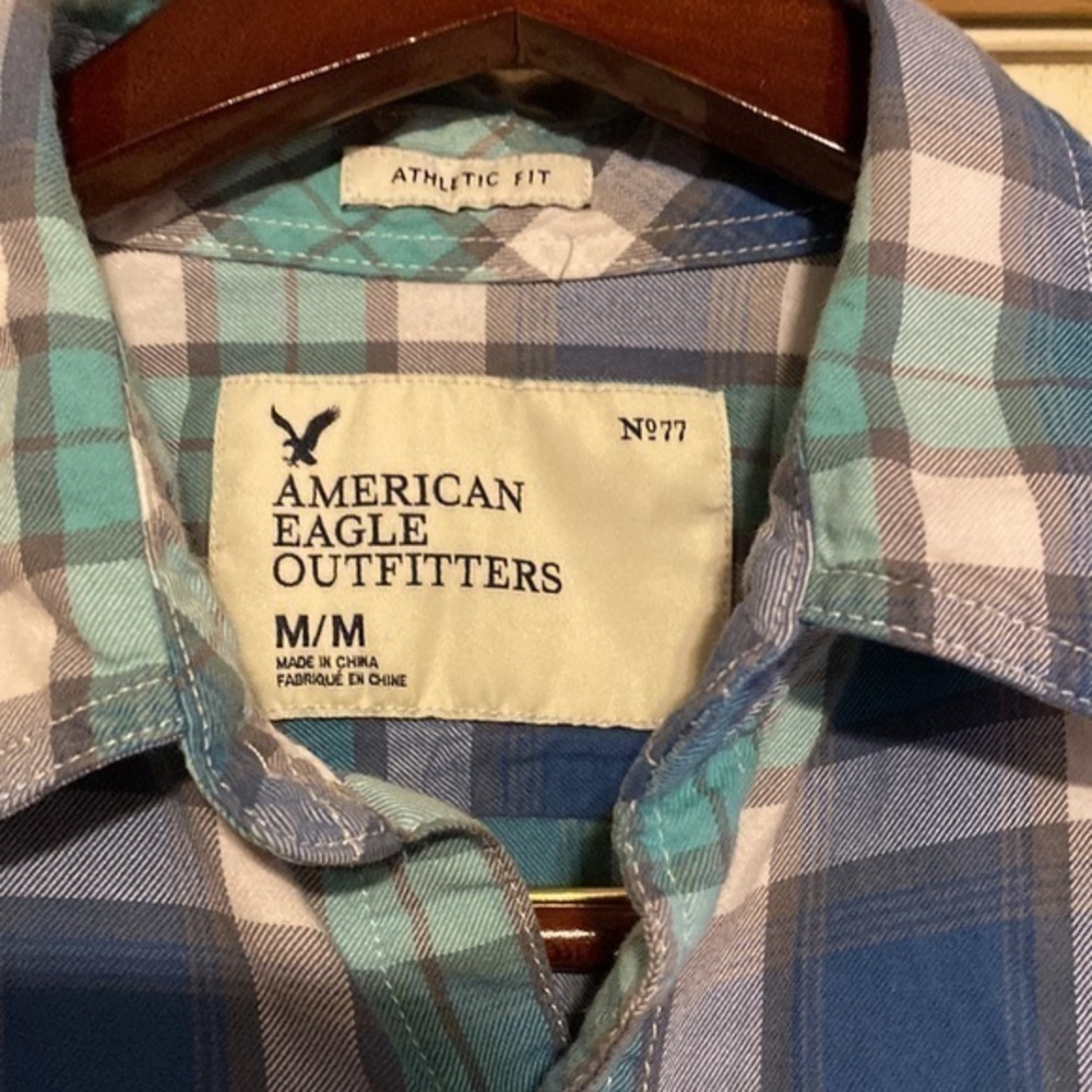 American Eagle outfitters athletic‎ fit plaid button down shirt - Picture 3 of 8